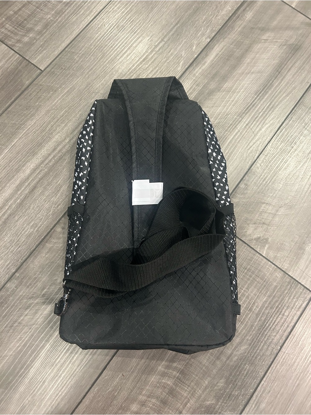 thirty-one Black Patterned Sling Bag with Purple Zippers - Picture 3 of 3